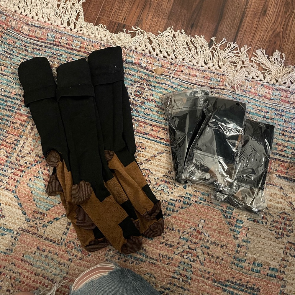 Lot of 6 Compression Socks